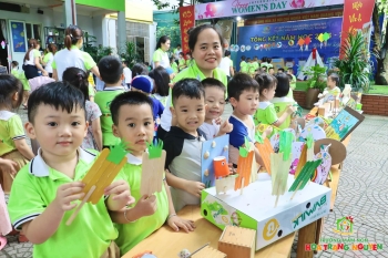 Cẩm nang 5 bước chuẩn bị cho bé đi học mẫu giáo